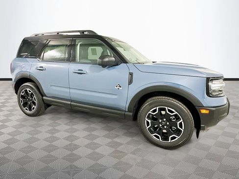 New 2025 Ford Bronco Sport Outer Banks w/ Outer Banks Tech Package+ AWD/4WD image 5