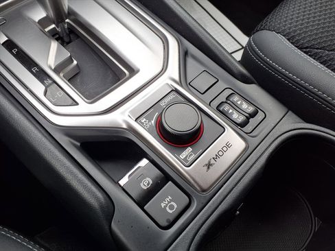 Used 2019 Subaru Forester Premium image 5