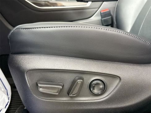 New 2026 Toyota Highlander Limited image 31