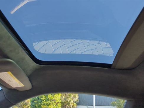 Used 2021 Porsche 911 Turbo S image 19