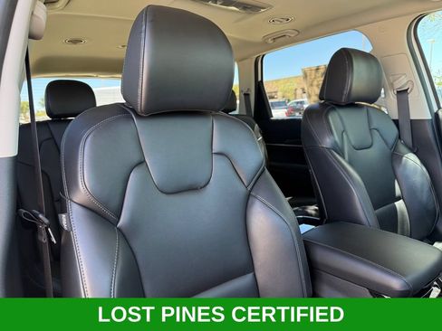 Used 2025 Kia Telluride S AWD/4WD image 27