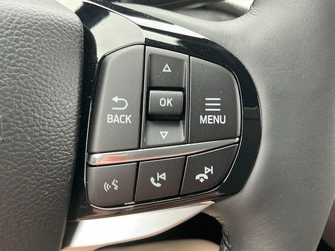 New 2026 Ford Explorer Platinum image 19