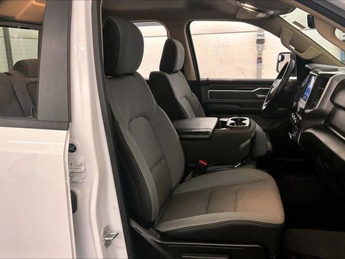 Used 2019 RAM 1500 Big Horn image 7