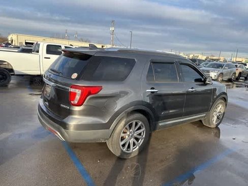 Used 2016 Ford Explorer Limited image 14