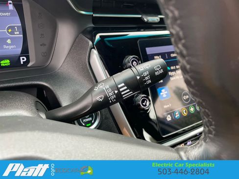 Used 2022 Chevrolet Bolt LT w/ Infotainment Package image 31