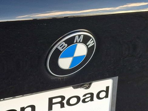 Used 2023 BMW 330i xDrive Sedan w/ Premium Package image 29