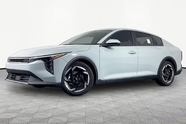 New 2026 Kia K4 GT-Line Turbo FWD image 1