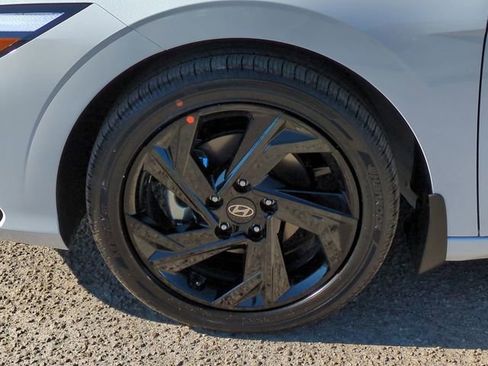 New 2026 Hyundai Elantra SEL Sport Premium FWD image 11