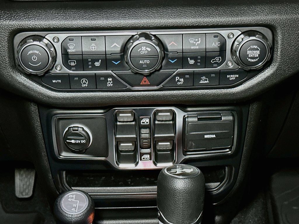 New 2026 Jeep Wrangler Unlimited Sport AWD/4WD image 9