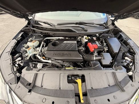 Certified 2023 Nissan Rogue SL w/ SL Premium Package image 11