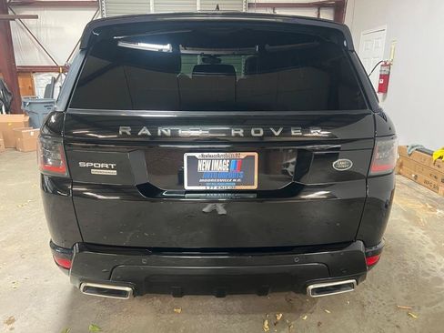 Used 2018 Land Rover Range Rover Sport Supercharged AWD/4WD image 11