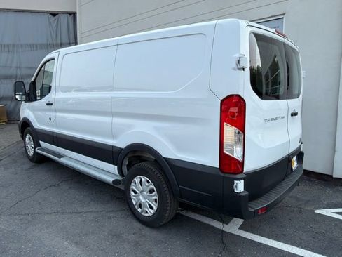 Used 2025 Ford Transit 250 Low Roof w/ Exterior Upgrade Package RWD image 3