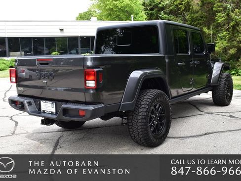 Used 2022 Jeep Gladiator Sport AWD/4WD image 23