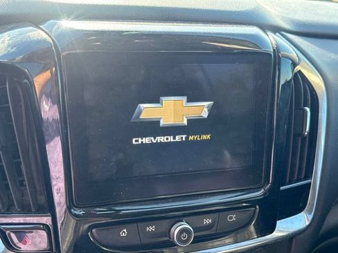 Used 2019 Chevrolet Traverse Premier w/ Driver Confidence II Package FWD image 23