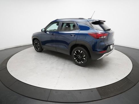 Used 2022 Chevrolet TrailBlazer LT w/ Driver Confidence Package image 12