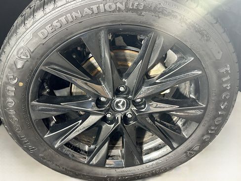 Used 2024 MAZDA CX-5 Carbon Edition image 11