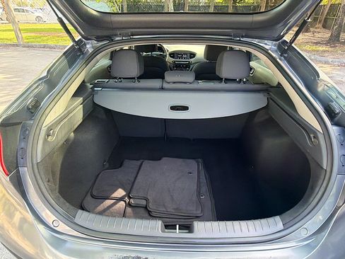 Used 2018 Hyundai Ioniq SEL FWD image 22