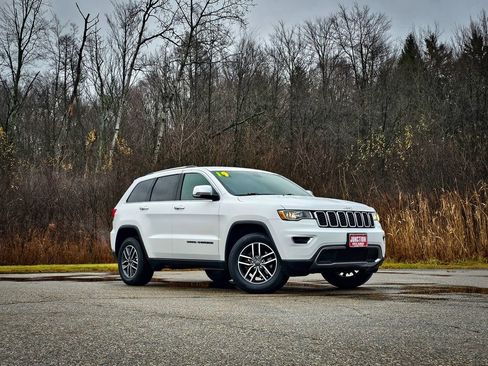 Used 2019 Jeep Grand Cherokee Limited image 2