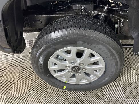 New 2026 Toyota Tacoma SR5 image 9