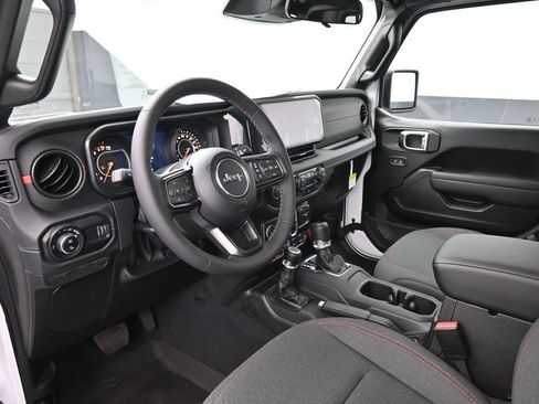 New 2026 Jeep Gladiator Rubicon AWD/4WD image 18