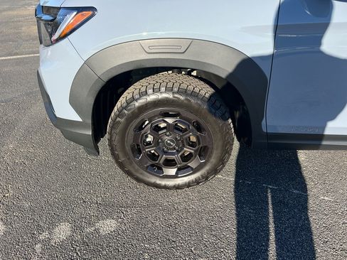 Certified 2025 Honda Ridgeline TrailSport+ image 7