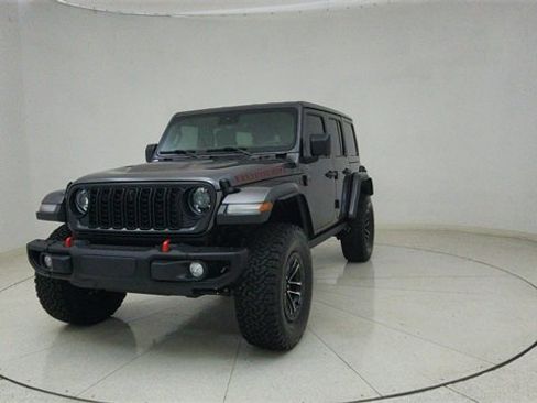 Used 2025 Jeep Wrangler Unlimited Rubicon image 65