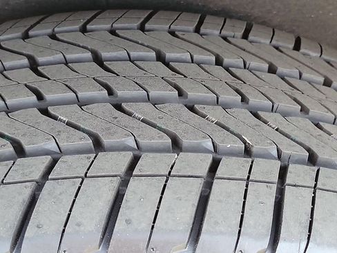 Certified 2022 Cadillac Escalade Premium Luxury w/ Performance Package image 23