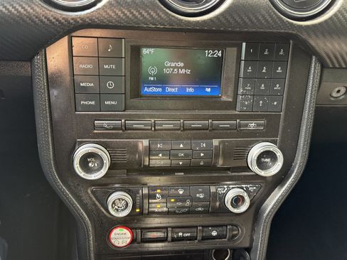 Used 2017 Ford Mustang Coupe image 24