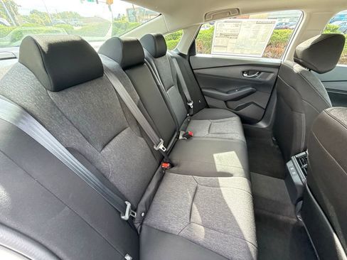 Certified 2025 Honda Accord SE image 36