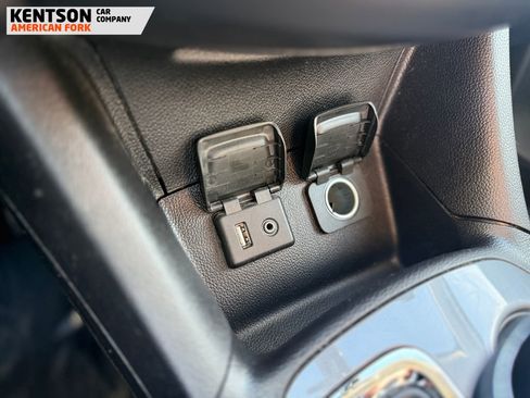 Used 2018 Chevrolet Cruze LT w/ Sun And Sound Package image 24