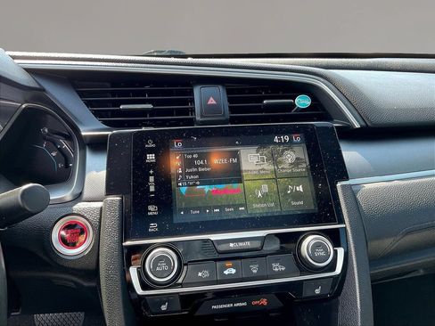 Used 2018 Honda Civic EX-T image 9