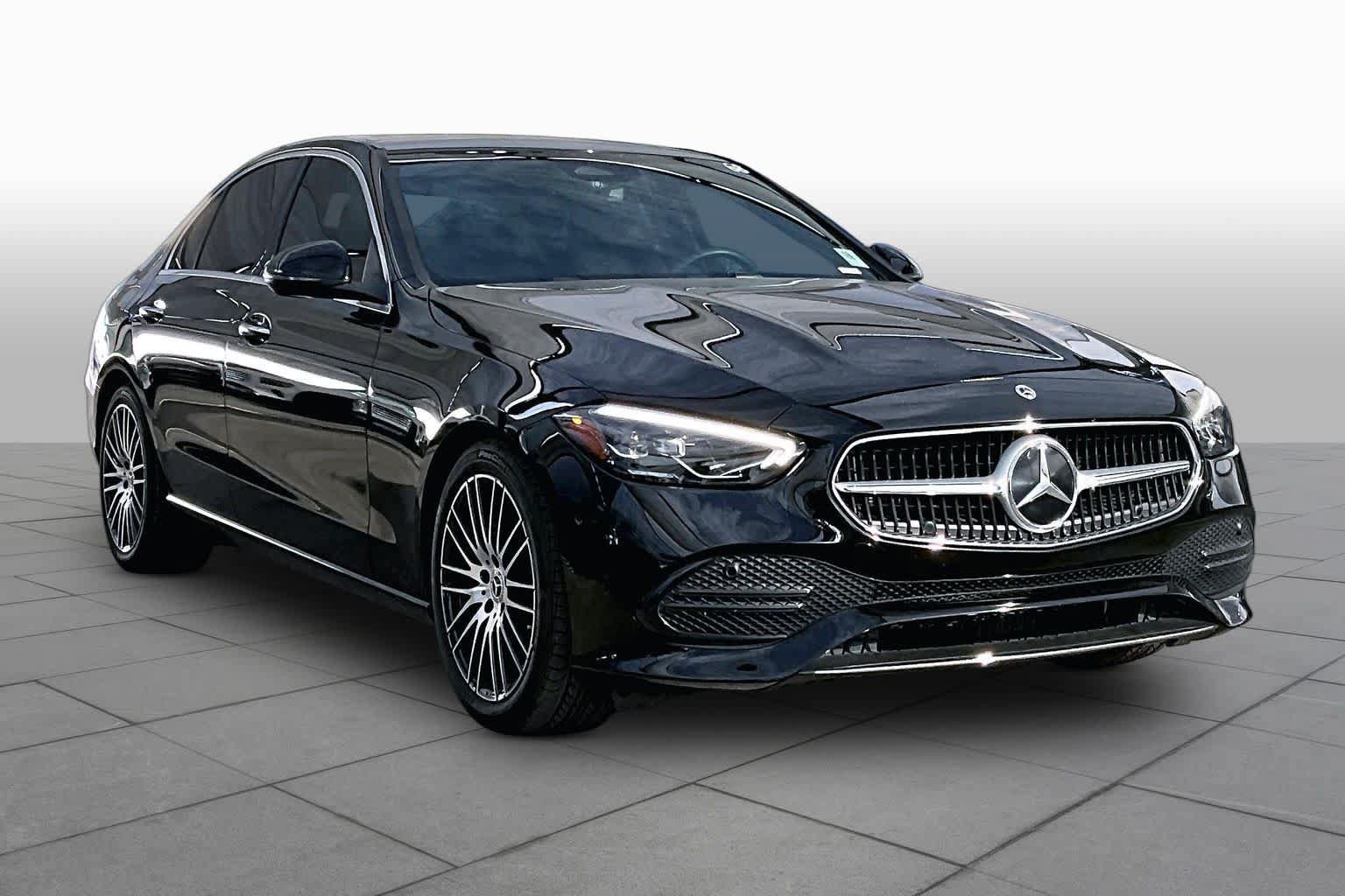 Used 2026 Mercedes-Benz C 300 Sedan image 3