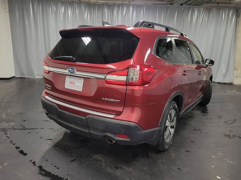 Used 2019 Subaru Ascent Premium image 9