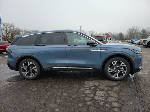 New 2026 Lincoln Nautilus Premier w/ Equipment Group 102A image 3