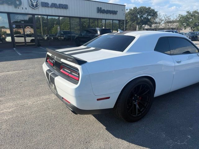 Used 2016 Dodge Challenger SRT Hellcat RWD image 4