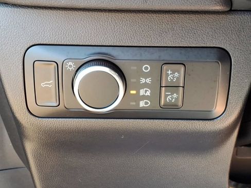 Used 2023 Ford Escape Active AWD/4WD image 14