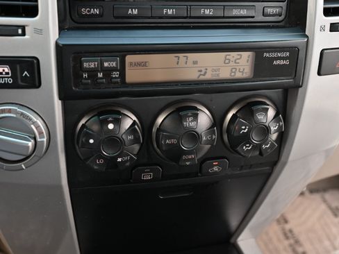 Used 2006 Toyota 4Runner SR5 AWD/4WD image 20