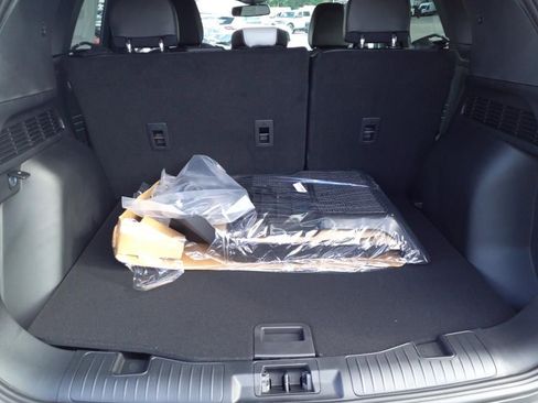 New 2024 Ford Escape SE w/ PHEV Premium Package image 16