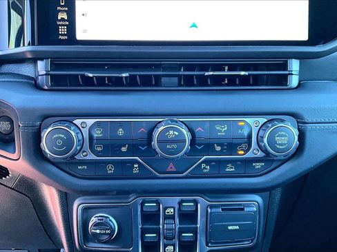 New 2026 Jeep Wrangler Sahara image 18