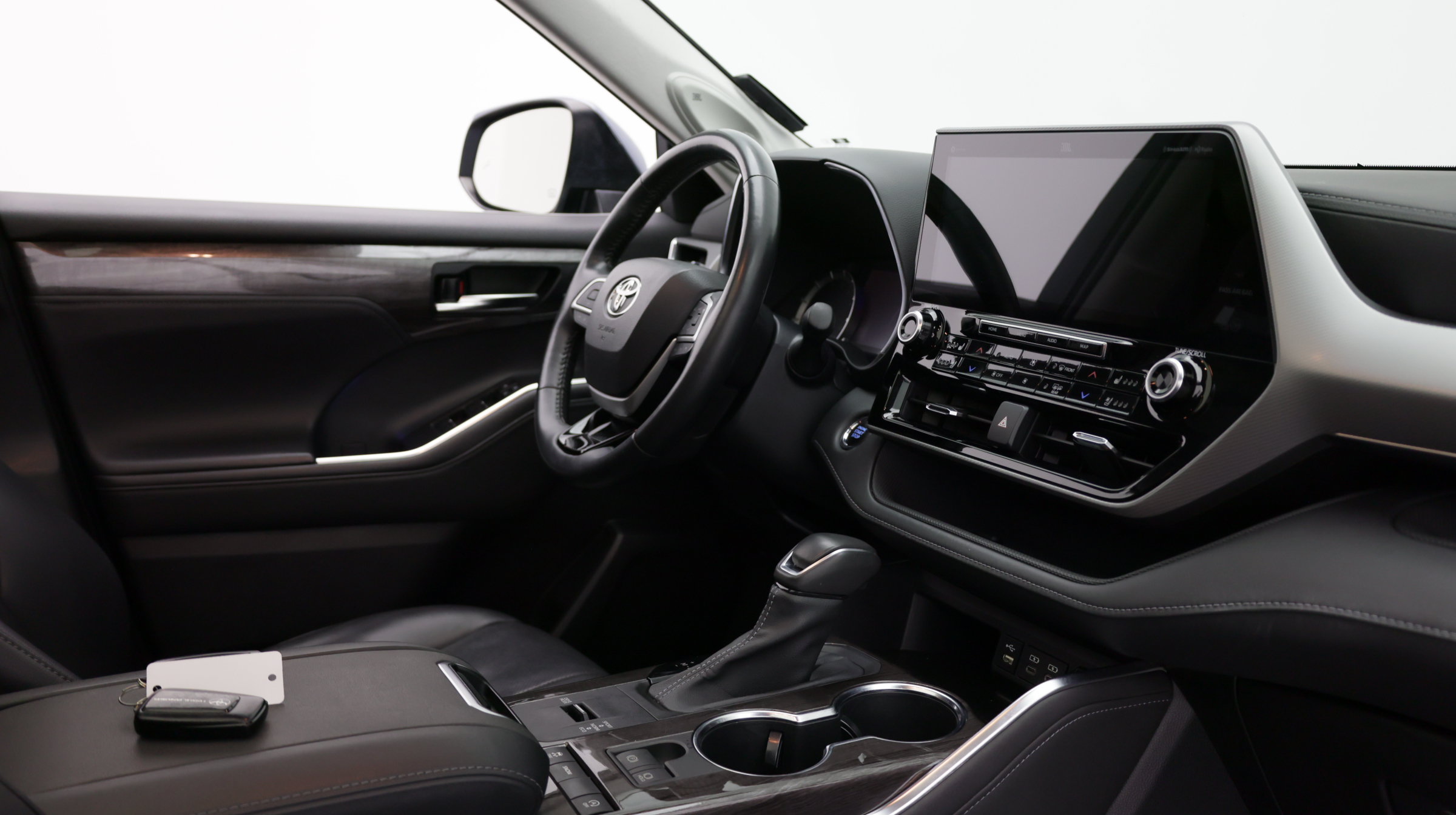 Used 2022 Toyota Highlander Platinum FWD image 42