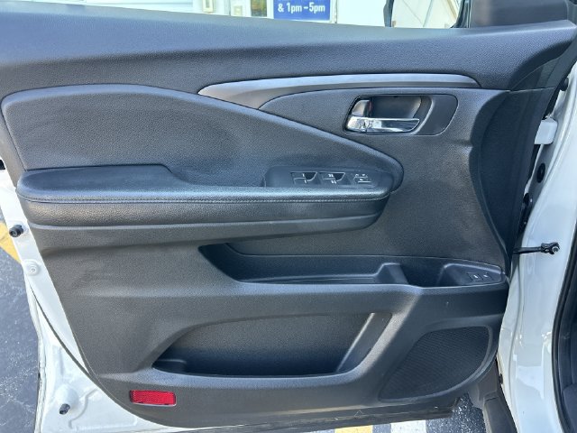 Used 2017 Honda Pilot EX-L image 17