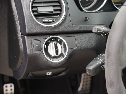 Used 2012 Mercedes-Benz C 63 AMG Sedan image 16