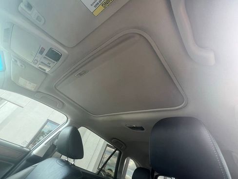 Used 2016 Subaru Outback 3.6R Limited image 35