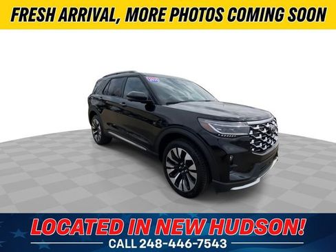 Used 2025 Ford Explorer Platinum w/ LUX Leather Package image 4