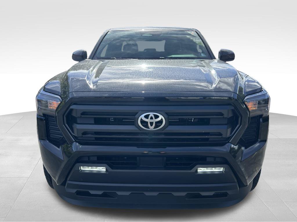 New 2026 Toyota Tacoma SR5 AWD/4WD image 8