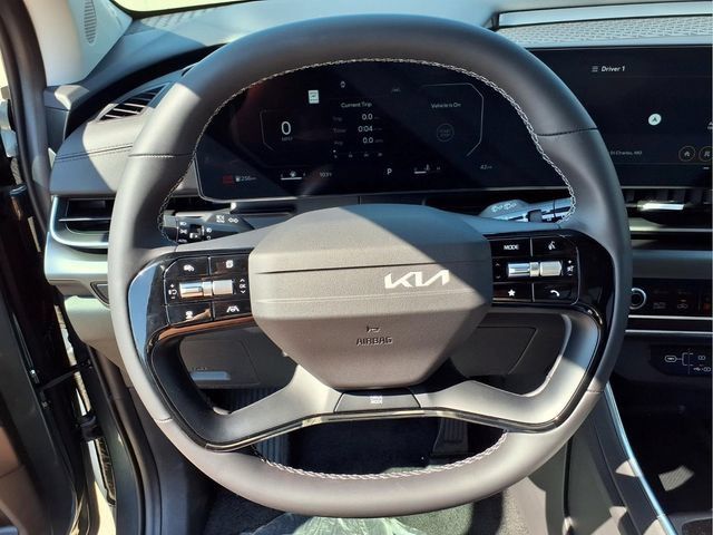 New 2027 Kia Carnival SX w/ Dark Edition Package FWD image 8
