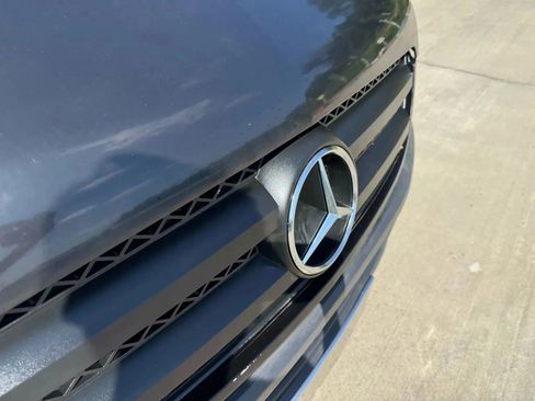 Used 2008 Freightliner Sprinter 3500 image 5