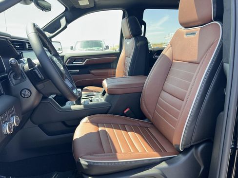New 2026 GMC Sierra 1500 Denali Ultimate w/ LPO, Black Badging Package AWD/4WD image 25
