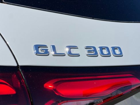 New 2026 Mercedes-Benz GLC 300 4MATIC image 12
