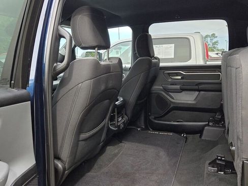 Used 2021 RAM 1500 Big Horn image 8